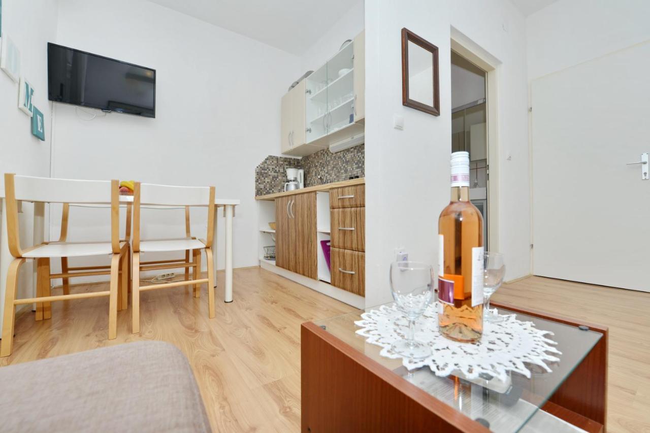 Apartmani L&R Bibinje Exteriör bild