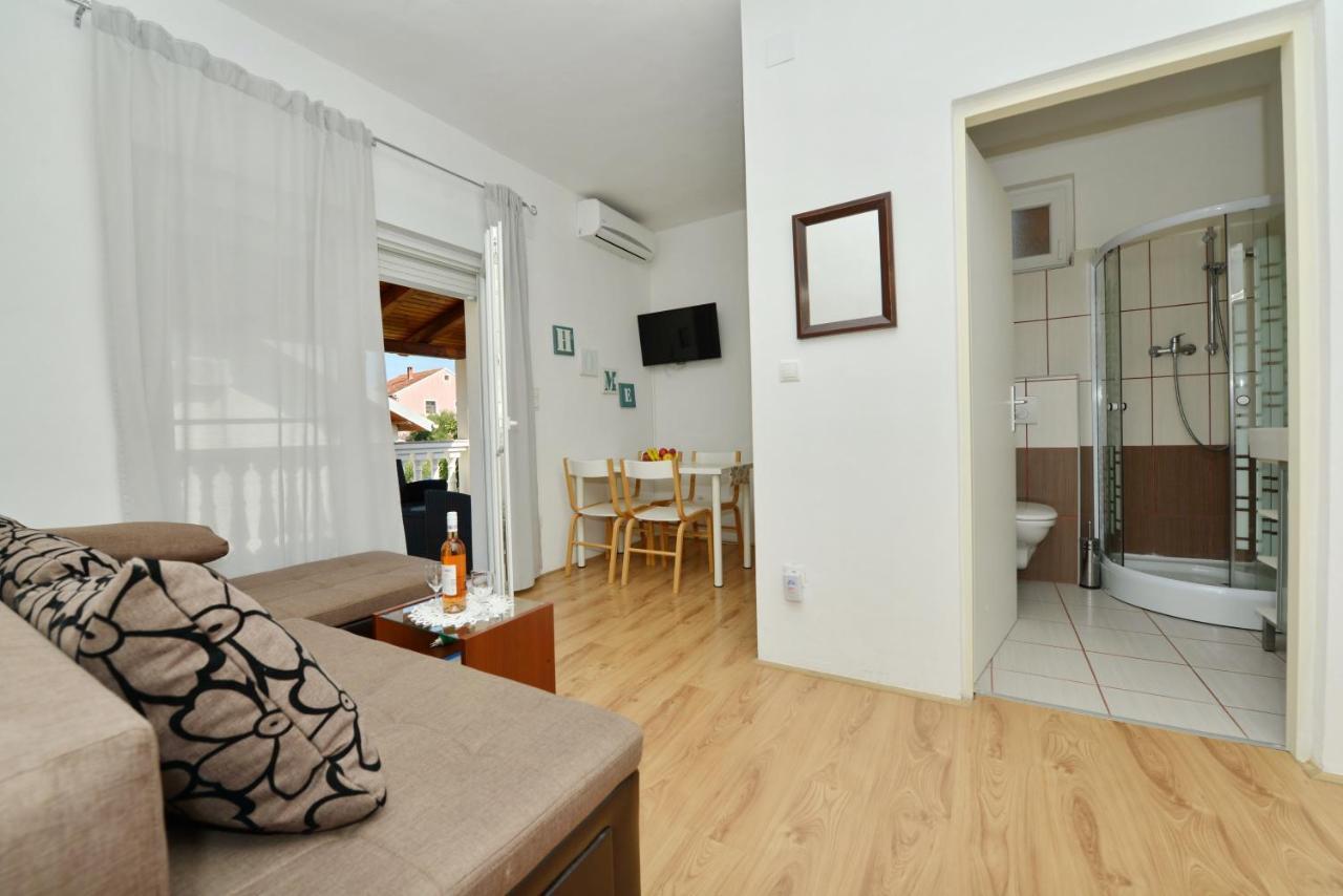 Apartmani L&R Bibinje Exteriör bild
