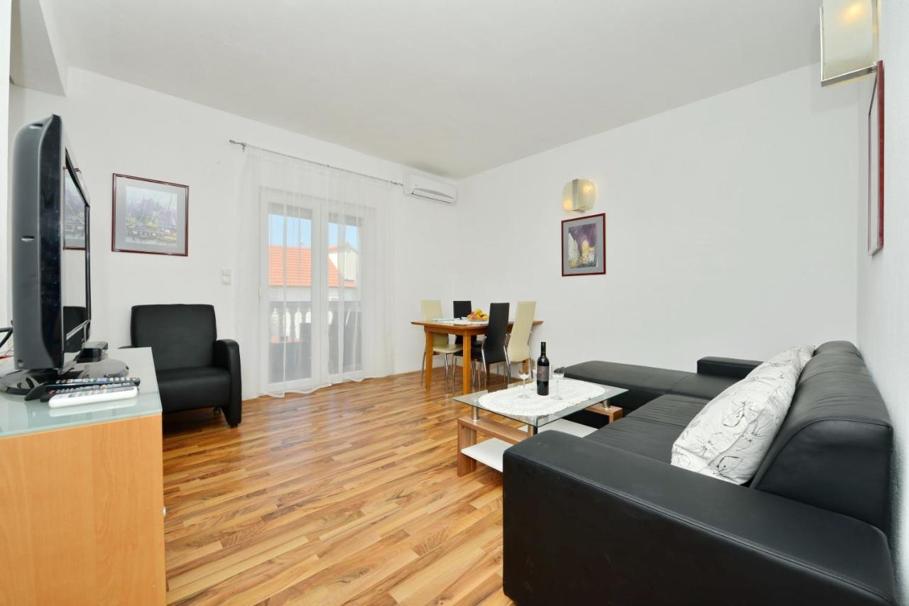 Apartmani L&R Bibinje Exteriör bild